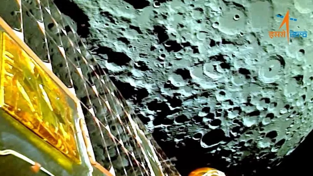 印度「月船3號」進入月球軌道，持續降低高度，準備在8月23日釋放登陸器。 印度太空研究所
