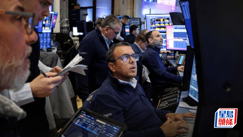 美伊戰事談判現曙光 道指期貨抽升1100點 油價急挫14%