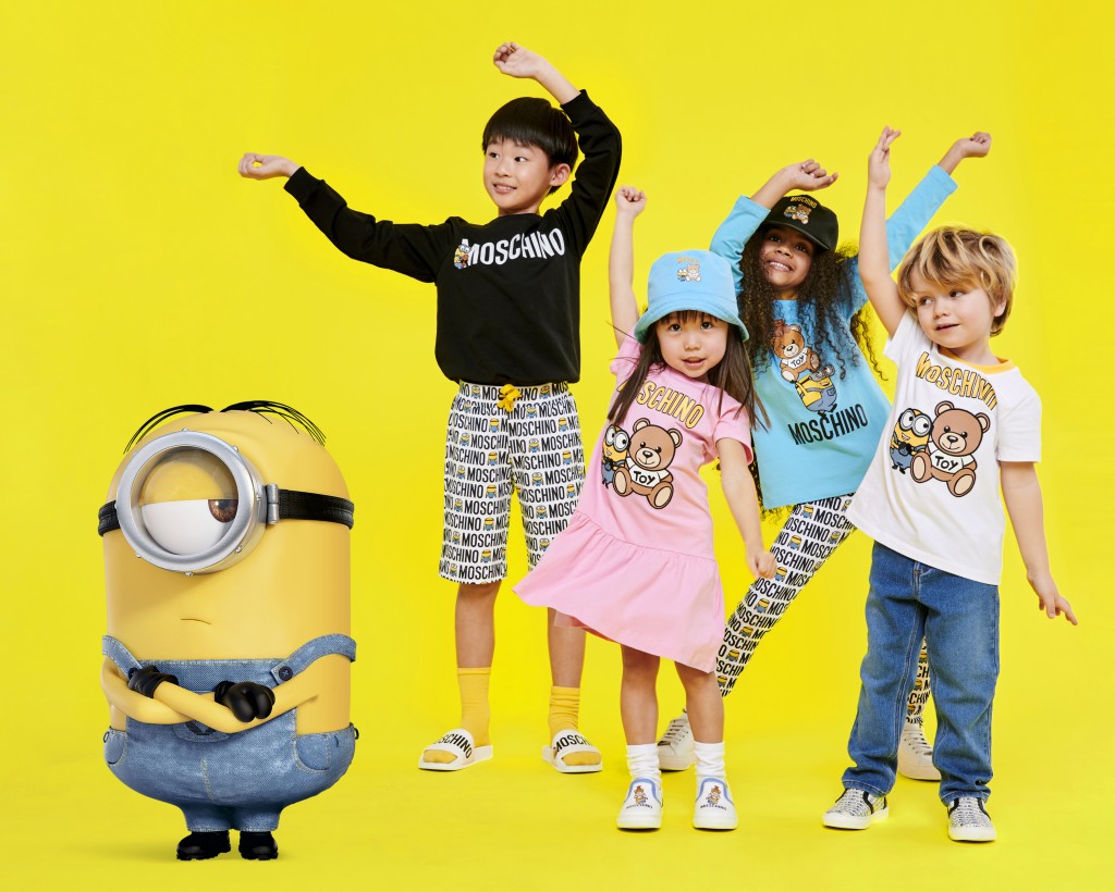 换上新装的迷你时尚兵团,更加活泼可爱。