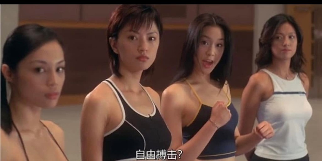 傅天穎(左二)曾參演港產片《靚女差館》,短髮女警造型英氣十足。 傅天穎(左二)曾參演港產片《靚女差館》,短髮女警造型英氣十足。