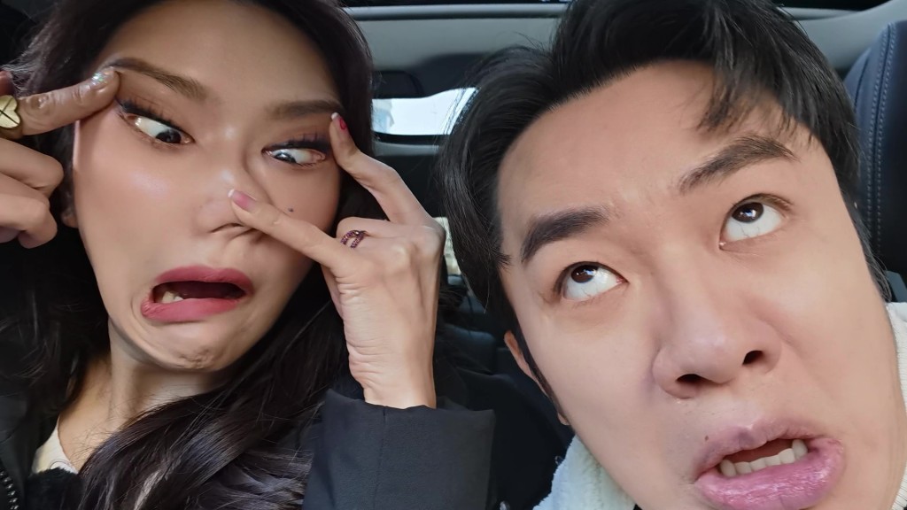 祖藍當年對Fiona嘅第一印象係「咩都笑得一餐」。