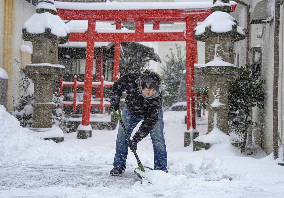 新一波寒流預料將造成較往年同期3倍以上雪量的大雪。（路透社）