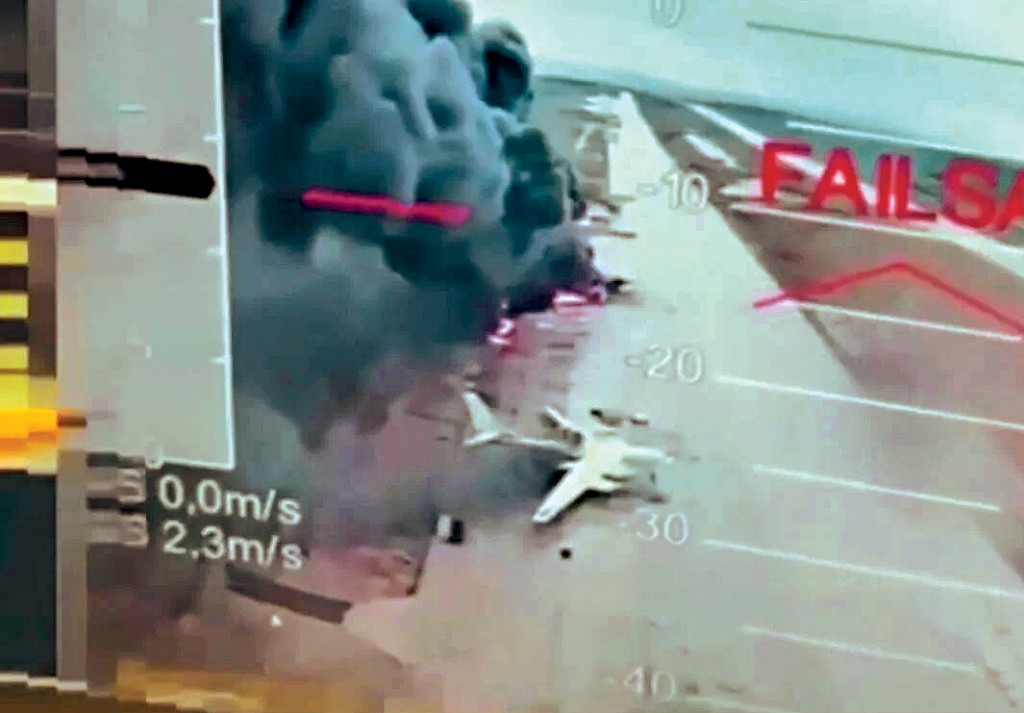 烏軍以無人機襲擊俄轟炸機基地。