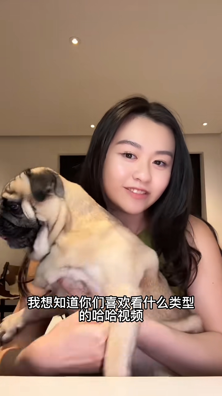 沈日問大家喜歡看甚麼影片。 沈日問大家喜歡看甚麼影片。