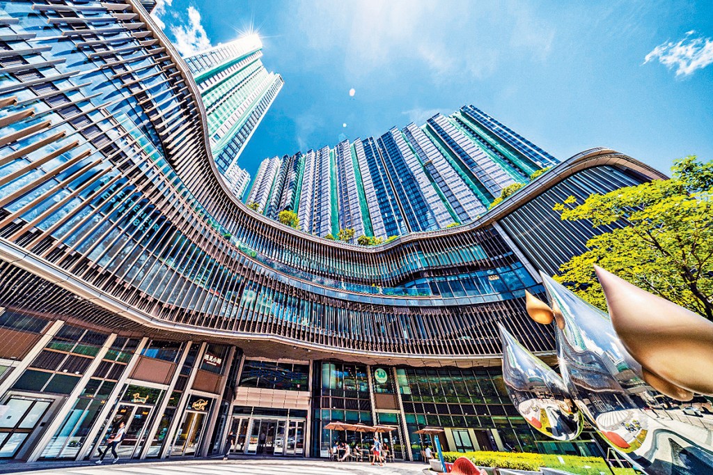 黃竹坑站港島南岸Blue Coast II為例，自以現樓形式推售至今，買家中投資者佔比約達30%。