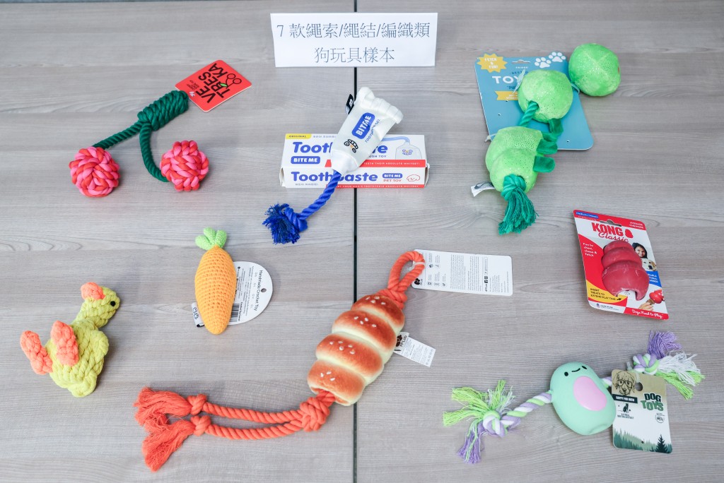 7款為繩索/繩結/編織或含相關部件的款式。何家豪攝 7款為繩索/繩結/編織或含相關部件的款式。何家豪攝