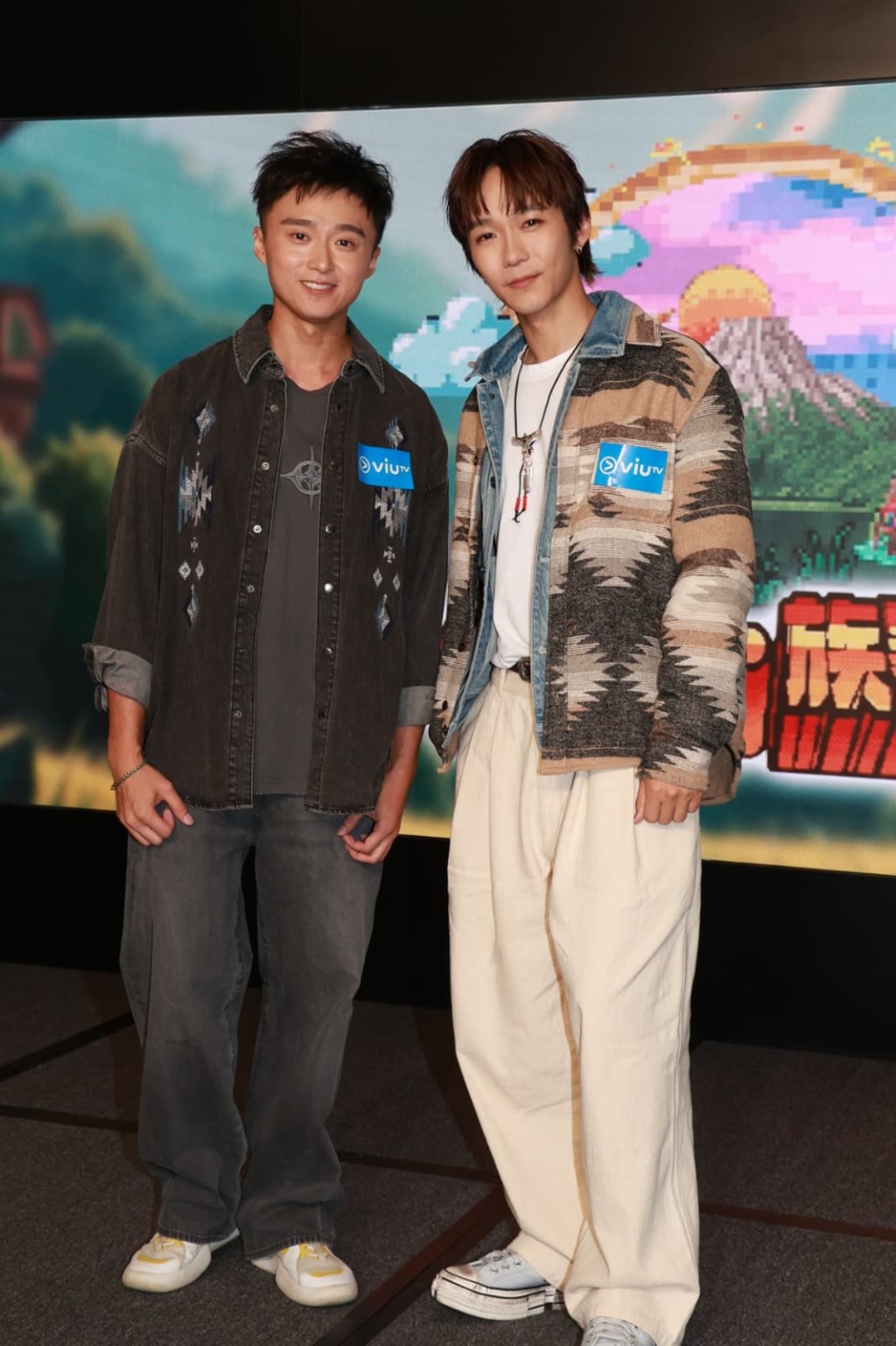 MIRROR成員王智德(Alton)、旅遊達人梁彥宗(Chris)宣傳旅遊節目《兩條友。族暴走》(4月6日起在ViuTV播出)。 MIRROR成員王智德(Alton)、旅遊達人梁彥宗(Chris)宣傳旅遊節目《兩條友。族暴走》(4月6日起在ViuTV播出)。