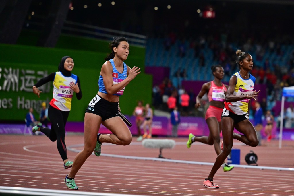 香港女子隊跑4x100接力決賽。（陳極彰攝）