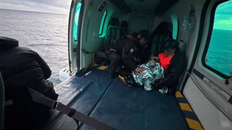 南韓濟州島外海發生船員落海事件，所幸目前船員已全數獲救。 西歸浦海洋警察署