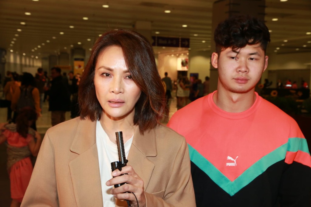 馬詩慧開心兒子回港度聖誕。