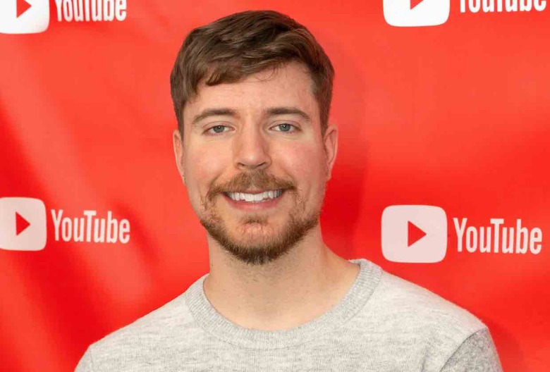 MrBeast正式成為YouTube史上首位頻道訂閱數突破5億的個人創作者。MrBeast