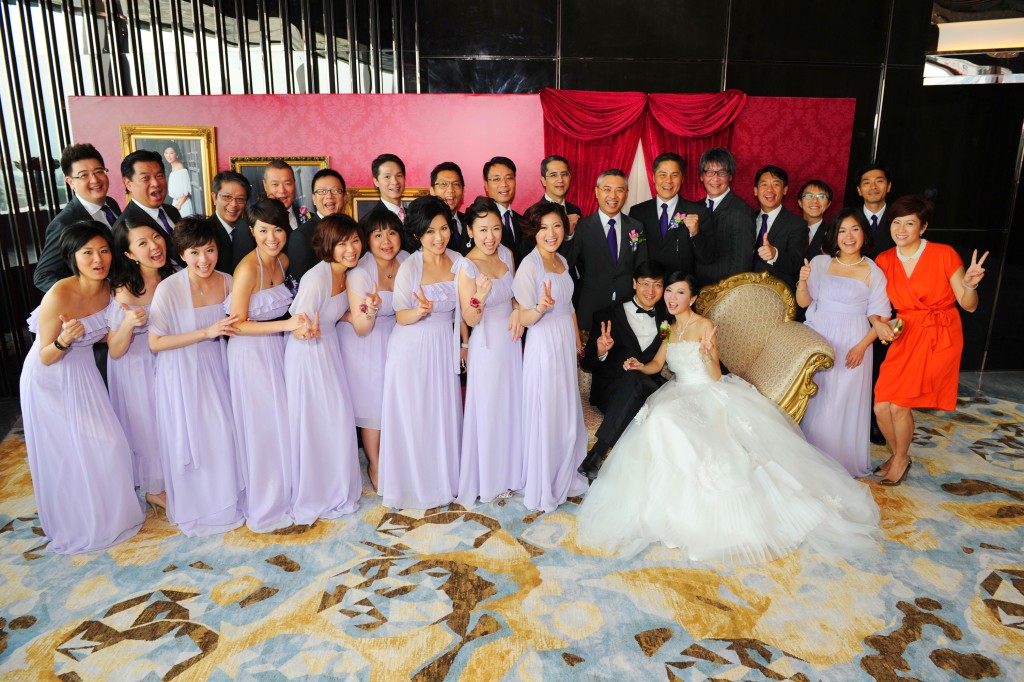 张鹭玲现时接手家族生意，并与金融才俊韩家辉结婚，当日不少前TVB同事都任姊妹。