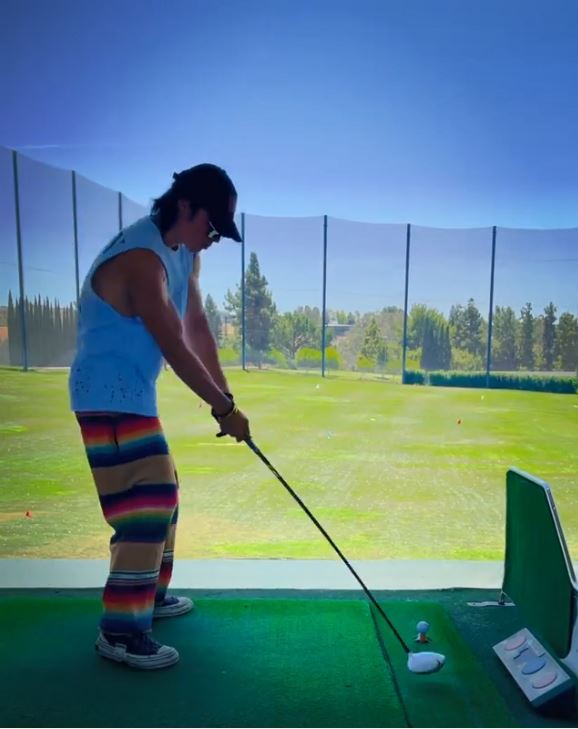有去打Golf。