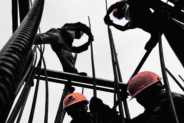 大市全靠科企及中資股挺住，中資股當中以建材及軍工股板塊較突出。資料圖片