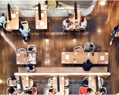 本港累計病例升上11056宗（包括1宗疑似個案）。資料圖片