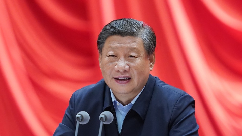 習近平指出,國際競爭越來越體現為制度、規則、法律之爭,故必須加強涉外法律法規體系建設。資料圖片