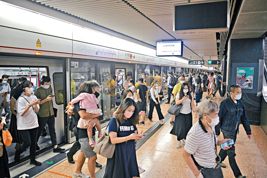 計劃分配25個名額給修讀工程學及運輸或物流相關學士學位課程的學生，另20個名額給予港鐵學院的文憑及高等文憑課程學員。資料圖片