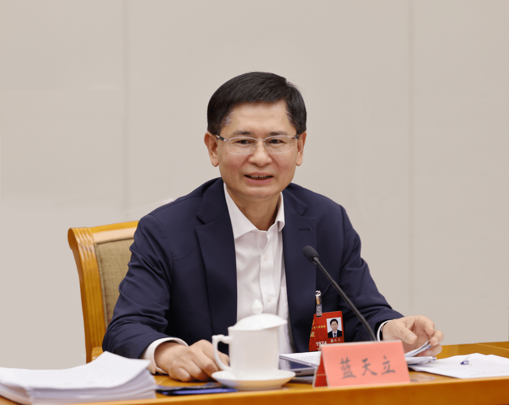 廣西自治區主席藍天立。 廣西自治區主席藍天立。