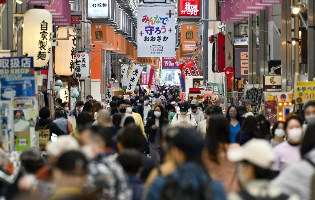 日本周五起恢復接待包括香港在內旅行團入境。路透社資料圖片
