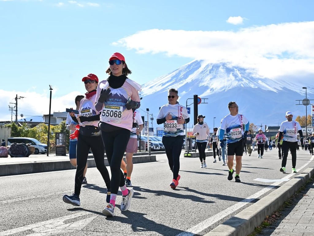 江美儀在IG中發2024年結帖，精選於去年有代表性的美照放上網。