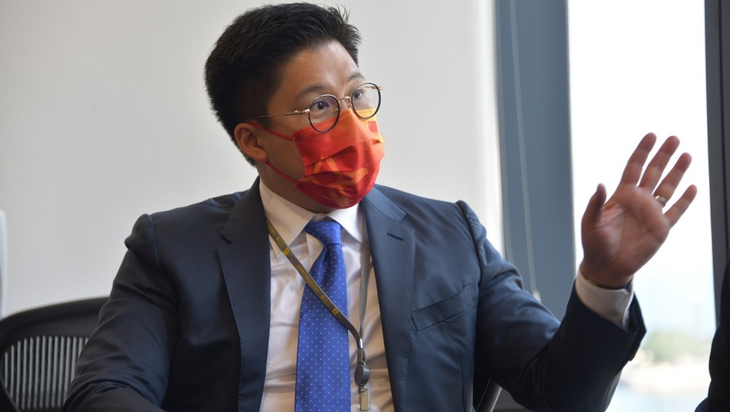 立法會議員霍啟剛。