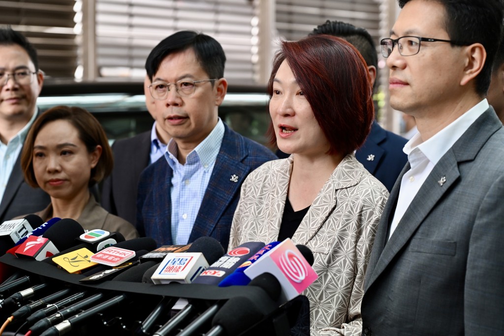 李慧琼形容此行「收穫滿滿」。 李慧琼形容此行「收穫滿滿」。