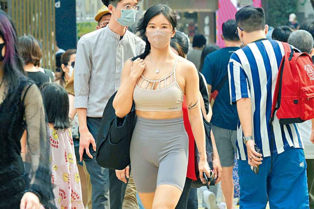 疫情持續緩和,防護中心籲市民切勿鬆懈。