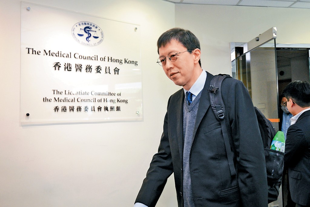 薛守智否認護士曾告知他男嬰「想作抽筋」，當時判斷男嬰是「濁奶」。