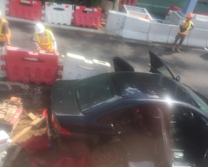 私家車失事。網民Fishman Lok 圖片