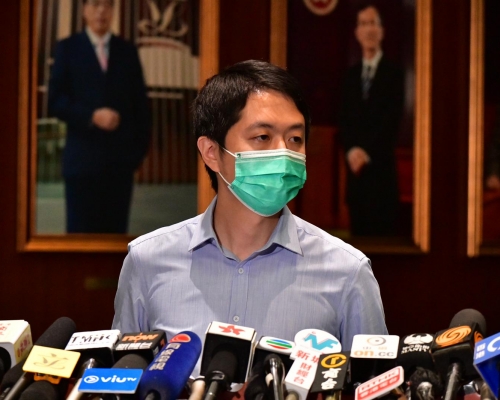 許智峯擬修訂禁聚令及規管食群規例。