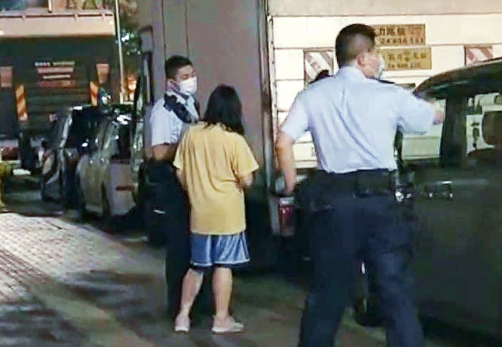 石硤尾邨4名青少年遇襲,其中一人父母亦被打傷送院。