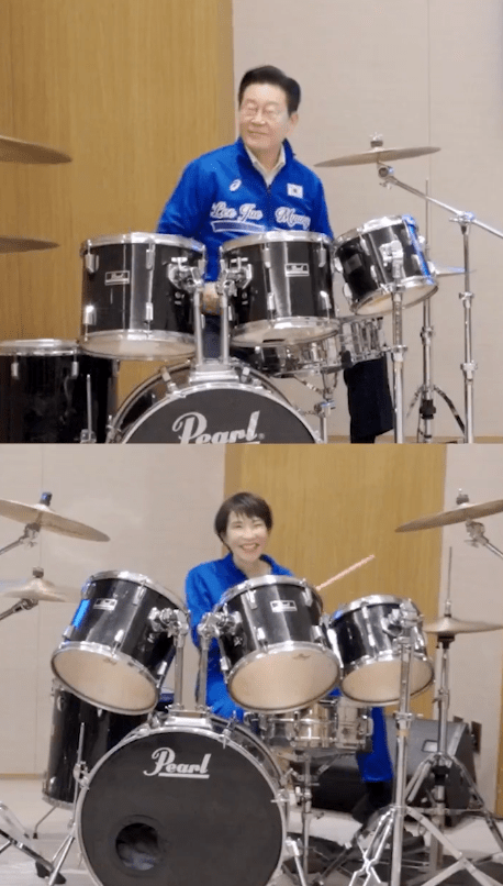 高市早苗和李在明同台擔任鼓手合奏多首流行金曲,包括韓國天團BTS的《Dynamite》。X@Jaemyung_Lee 高市早苗和李在明同台擔任鼓手合奏多首流行金曲,包括韓國天團BTS的《Dynamite》。X@Jaemyung_Lee