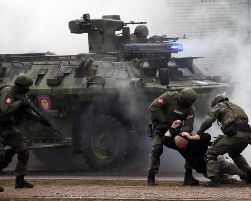 中國及塞爾維亞舉行聯合反恐演習。AP