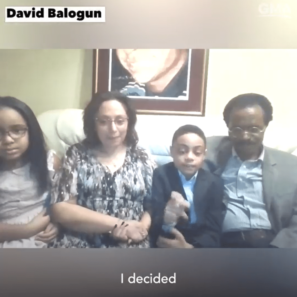 美國賓州男童巴洛根（David Balogun）年僅9歲已經完成高中學業，準備尋找想就讀的大學校系。 （截圖自Twitter）