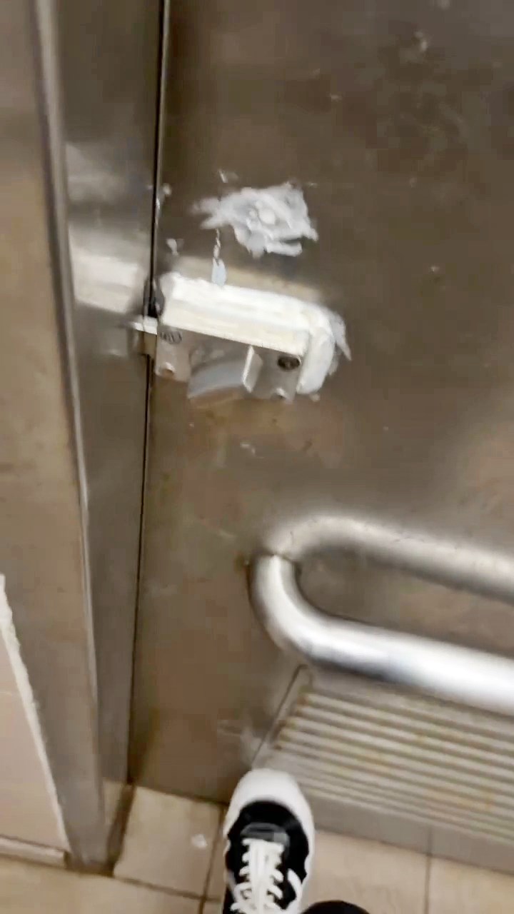 Threads截圖(資料來源:carlochung98@Threads) Threads截圖(資料來源:carlochung98@Threads)