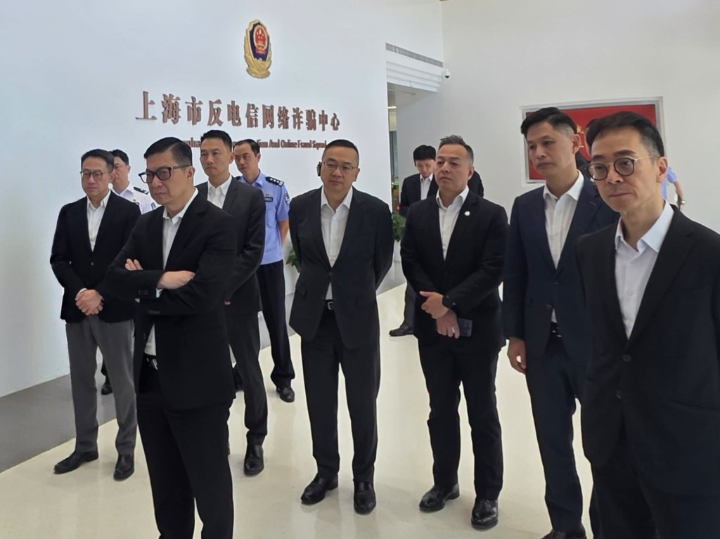 鄧炳強正聯同六大紀律部隊首長在上海進行考察。鄧炳強FB圖片