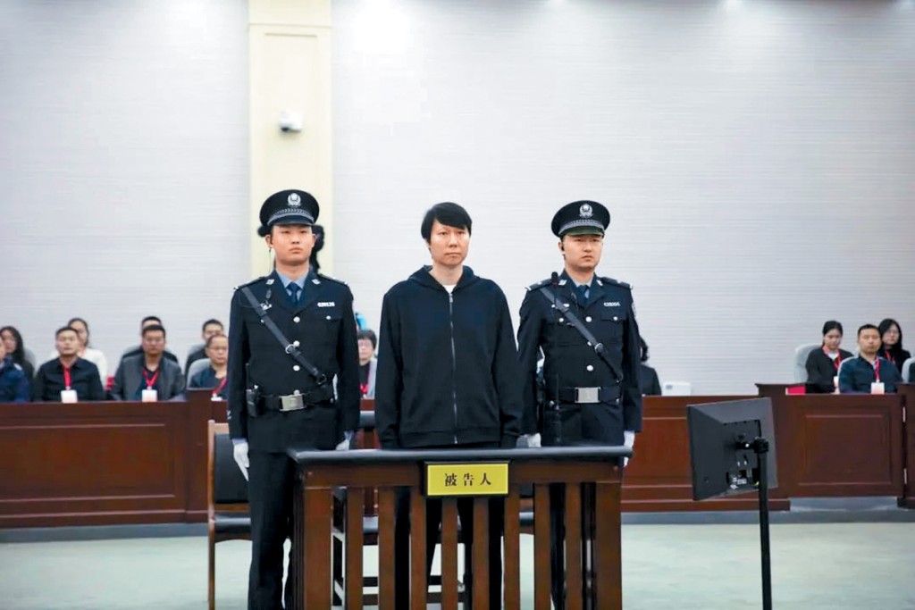 李鐵今年3月在湖北法院一審現場。