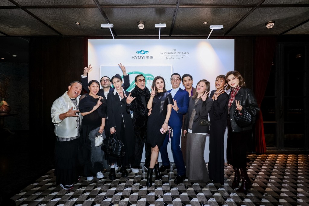 B哥與眾星好友大合照。 B哥與眾星好友大合照。