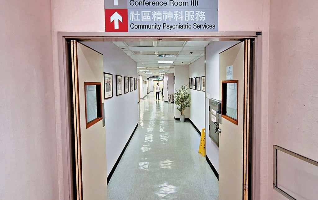 新界東聯網精神科需求極大，縱曾有措施分流，現時輪候時間仍冠絕七大聯網。