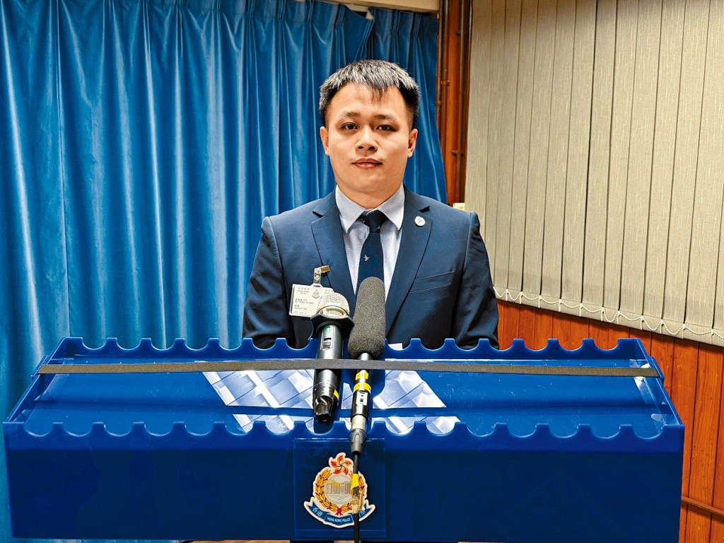油尖警區刑事調查隊第二隊督察鄧耀發講述案情。