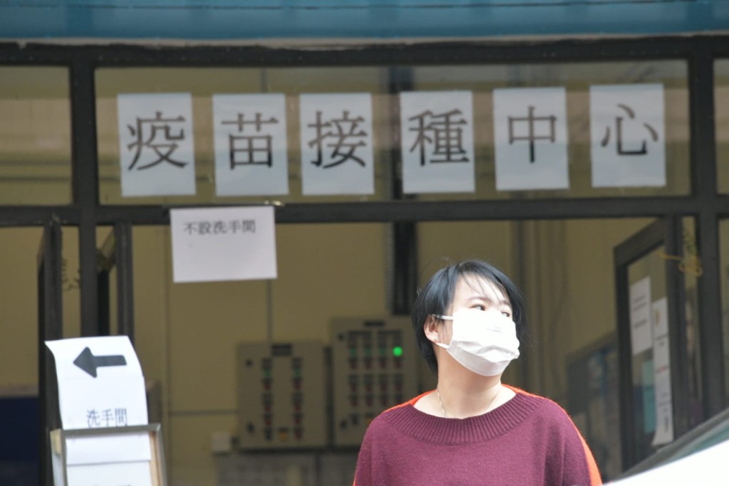 專家指科興疫苗比復必泰先開始接種,因此先出現死亡個案。