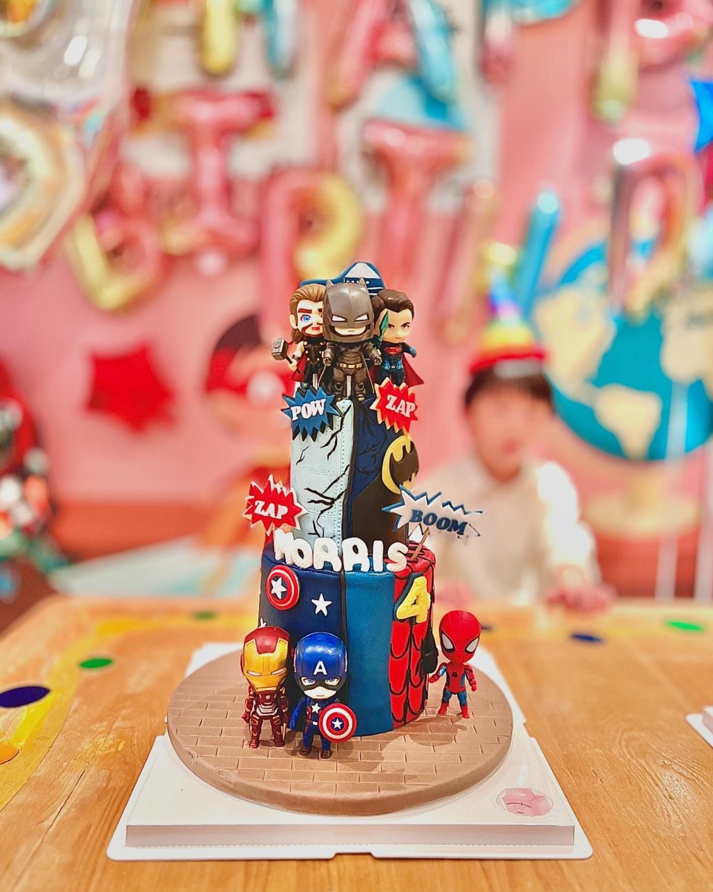 上月是儿子Morris的4岁生日，周励淇为囝囝大搞「超级英雄」主题派对。
