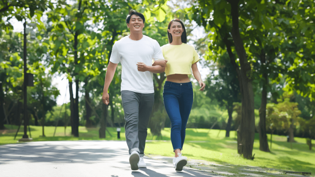 關節痛｜4類運動有助強化關節 散步也有效 只需30分鐘