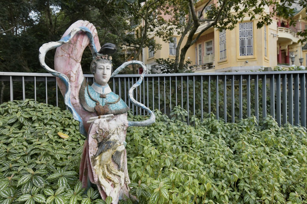 部分萬金油花園的雕塑現遷往虎豹別墅擺設。資料圖片