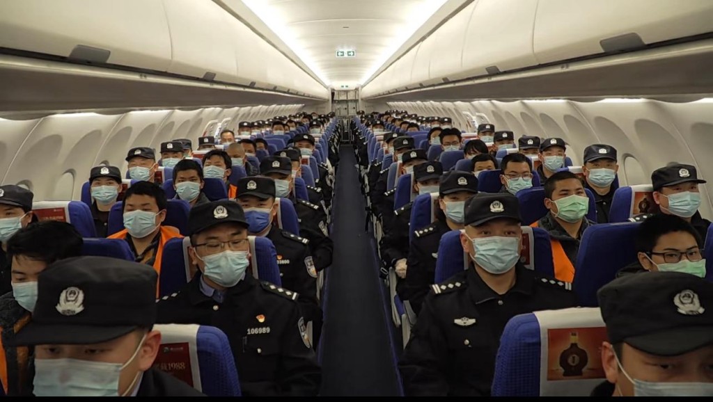 KK园区「亚太新城」被彻底清剿拆，952名疑犯押解回国。