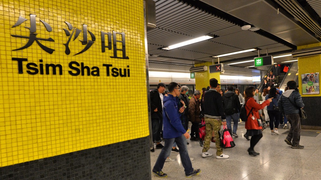 尖沙咀站一度有列車故障。