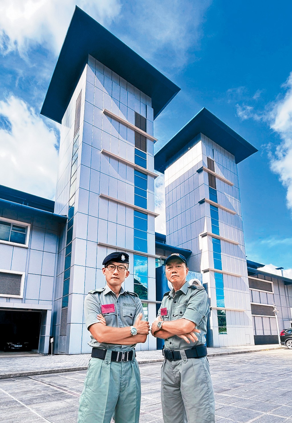 槍械訓練科教官、警長陳家廉（左）與梁業成（右）強調，武力使用必須依法、安全和克制。