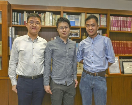 國史教育中心(香港)青年組三名核心成員,包括組長林俊朗(中),以及兩位召集人周正賢(左)和張瑋宗(右)。