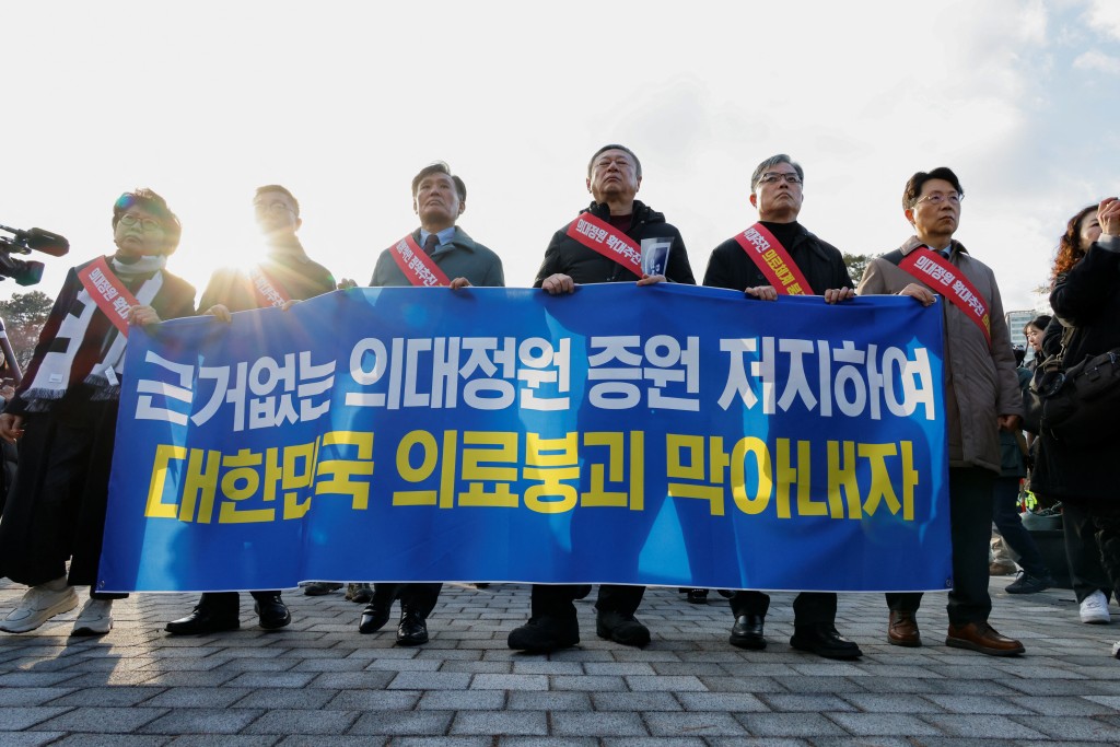 南韩医生集体辞职及罢工浪潮踏入第7天。路透社