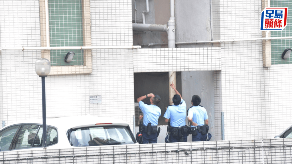 警員到場調查。楊偉亨攝
